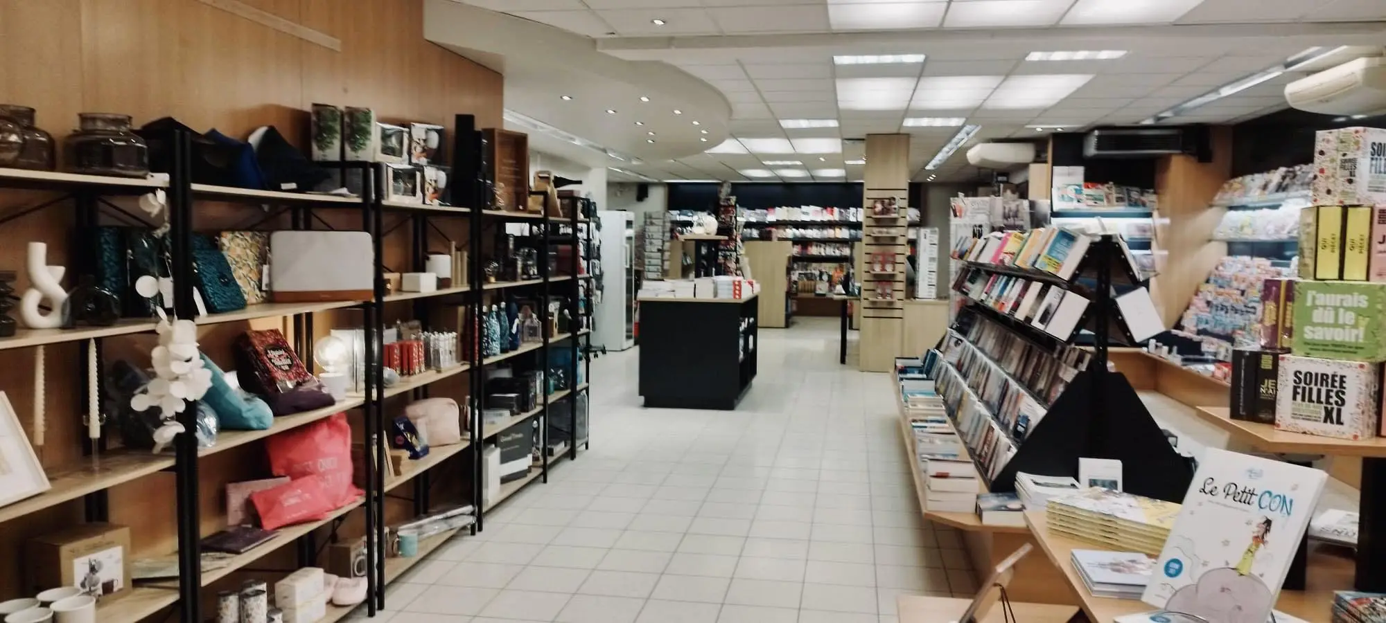 boutique librairie centrale de beauraing